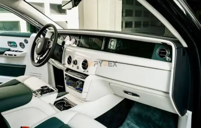 Rolls-Royce Phantom 2019